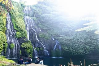 Private Tour the Beauty of Banyumala Waterfall