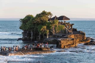 Bali PrIvate Full-Day Tour: Ubud and Tanah Lot Temple Tour