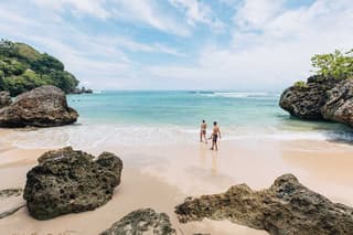 Uluwatu Sunset Tour: Temple, Kecak Dance & South Bali Highlights