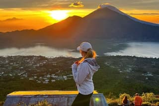 Mount Batur Sunrise Trekking and Natural Hot Spring