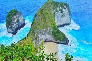Nusa Penida Tour: All-Inclusive West Day Trip from Bali