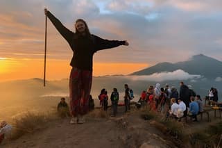 Bali Sunrise Trekking At Mount Batur with Professional Guide