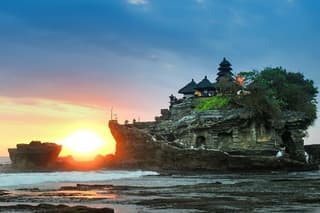 Enchanting Bali: Hidden Waterfalls,Sacred Temples & Sunset Views