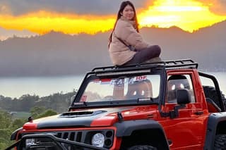 Kaldera Jeep Sunrise Adventure
