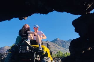 Sunrise Jeep Tour and Hotspring Experience in Batur Kintamani