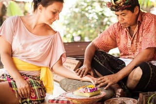 Bali Palm Reading with Jatiluwih Rice Terrace Walking Tour