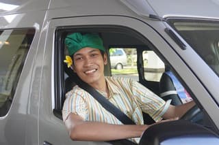 Denpasar Arrival Transfer: Airport to Hotel