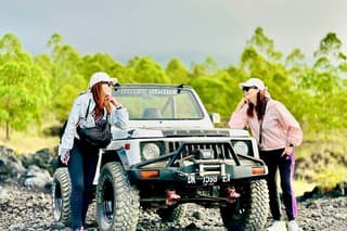 Mount Batur Jeep Sunrise with Kintamani Instagramable Cafe Visit