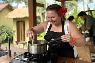 Bali Village Sunset Experience – Jamu, Local Sweets & Dinner