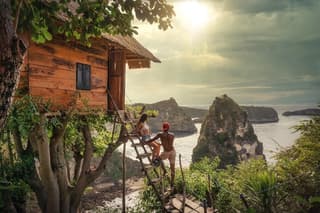 Nusa Penida East Tour Treehouse Atuh Diamond