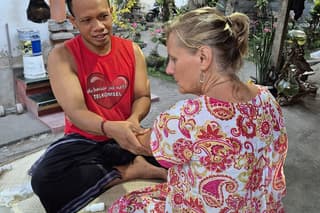 Bali Balinese Divine Healing and Traditional nerve Therapy