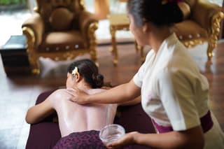 Bali Relaxing Essential Therapy Massage 2 hours in Jimbaran