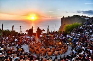 Uluwatu, Sunset, Kecak Dance & Dinner: A Romantic Bali Evening
