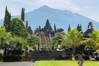 Besakih Temple & Penglipuran Traditional Village All Inclusive