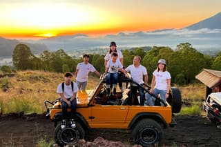 Jeep Sunrise Only with Driver Photography assist