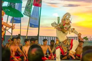 Melasti Beach, Uluwatu Fire Dance Jimbaran Lobster Dinner Tour