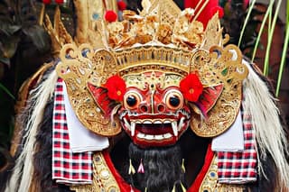 Denpasar Private Tour Barong Dance Bajra Sandhi and Local Market