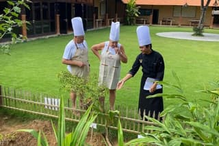 Nusa Dua: Bali Cooking Class Spice Herb Garden Visit-Free Pick Up