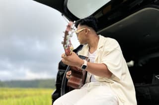 Bali Private Full Day Tour with Live Acoustic Guitar