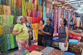 Well-Guided Local Textile Tour of Denpasar