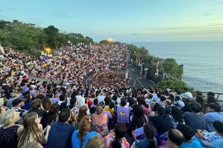 Jimbaran Bay and Uluwatu Sunset Kecak Dance Tour