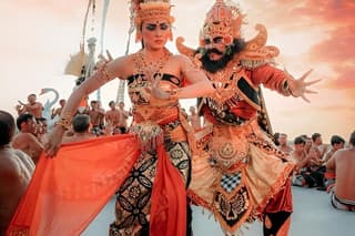Private Uluwatu Sunset & Kecak Dance with Skip-the-Line Tickets