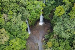 Lombok Private Trip: 4 Waterfalls, Rice Fields & Jungle Trek