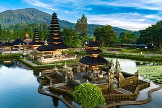 Explore Bali with Bedugul Traditional Market Tour