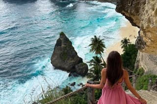 Nusa Penida Private Tour: Kelingking, Diamond Beach & Tree House