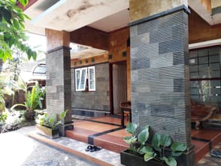 Manuh Guest House