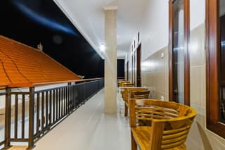 Arie Guest House