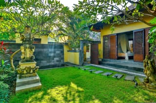 Villa Taksu Legian