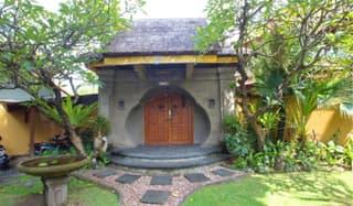 Villa Naga Maya