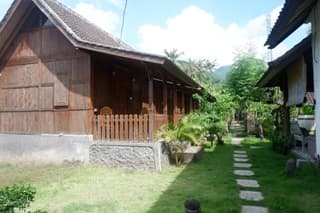 Satria House Amed