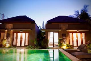 Homayoon Villa at Bisma - 10 min walk to Ubud center