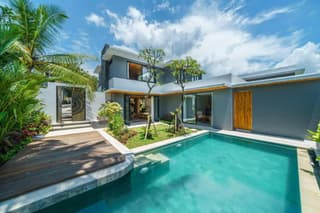 Villa Arunika - Stylish tropical 2BR Villa close to Nyanyi beach!