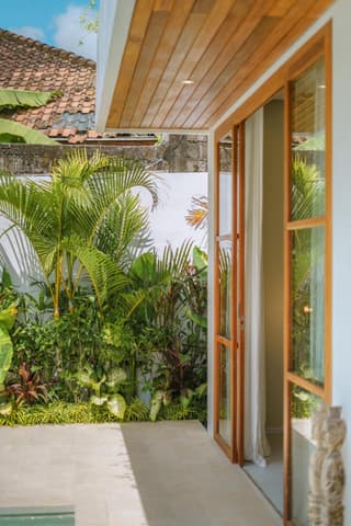 Villa Cocoon - Gaia : Exquisite 1 Bedroom Tropical Villa in Pererenan
