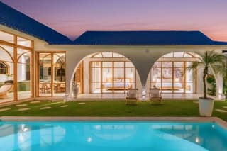 Villa Kanopi Luxurious 3BR Villa with Pool and Quick Beach Access