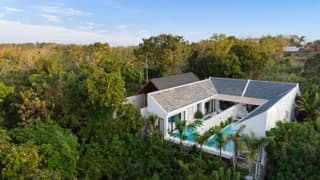 Villa Floravita by BaliSuperHost