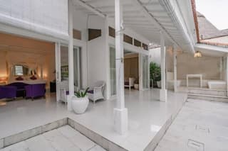 Spacious 2 Bedroom Private Pool Seminyak
