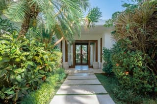 Saba Villa