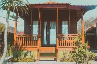 Swan Beach Inn