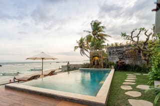 Utama Villas Beach Front Candidasa