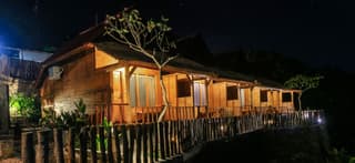 Malibu Huts