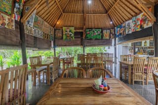Radjes Bungalow Nusa Penida